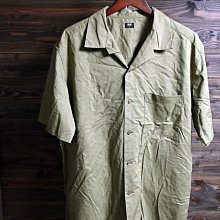 CA 日本品牌 UNIQLO 軍綠 寬版 短袖襯衫 L號 一元起標無底價Q298