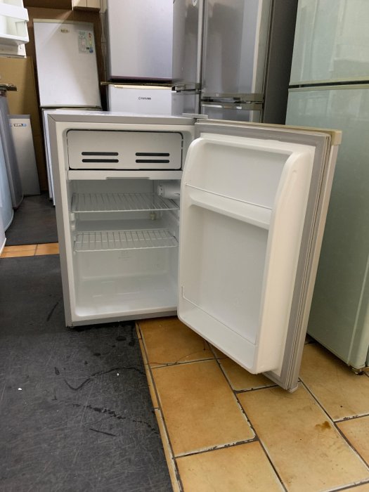 [中古] 歌林 80L 單門冰箱 小冰箱 冷藏小冰箱 套房冰箱 台中大里二手冰箱 台中大里中古冰箱 修理冰箱 維修冰箱