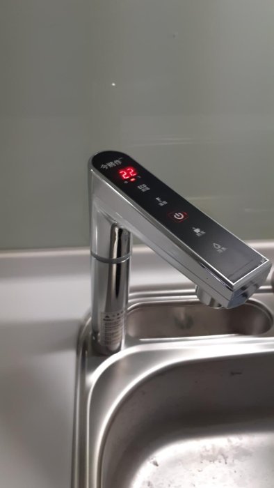 金將作X5 冷熱雙溫觸控出水廚下型飲水機（不含RO淨水器），淨水器私訊另有優惠！高雄含安裝
