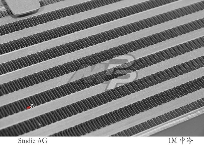Studie AG 寶馬 1M E82 中冷器