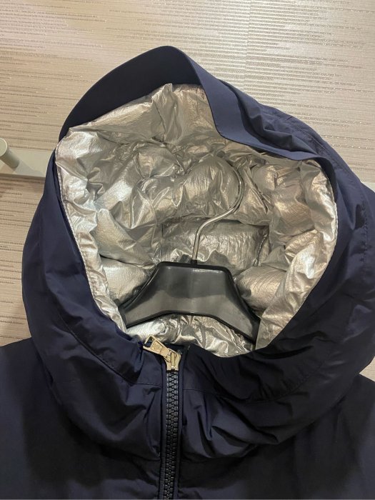 【EZ兔購】~正品 法國頂級 moncler 防風 防水 風衣 內 羽絨 連帽 外套 現貨 青年款 = 男 成人 S M