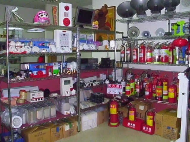 消防器材批發門市  10p乾粉滅火器(螢光色底座款)10型ABC款滅火器.附貼紙.掛鉤.特價促銷 消防署認證