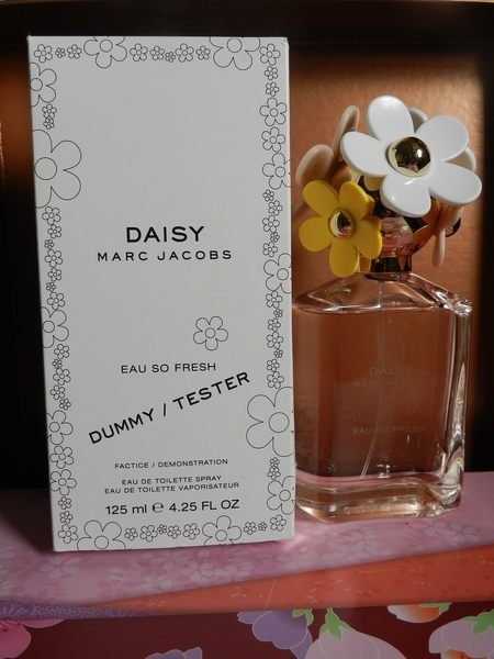 香蘿庭園~【Marc Jacobs】Daisy Eau So Fresh!清甜雛菊女性淡香水125ml~PA-21