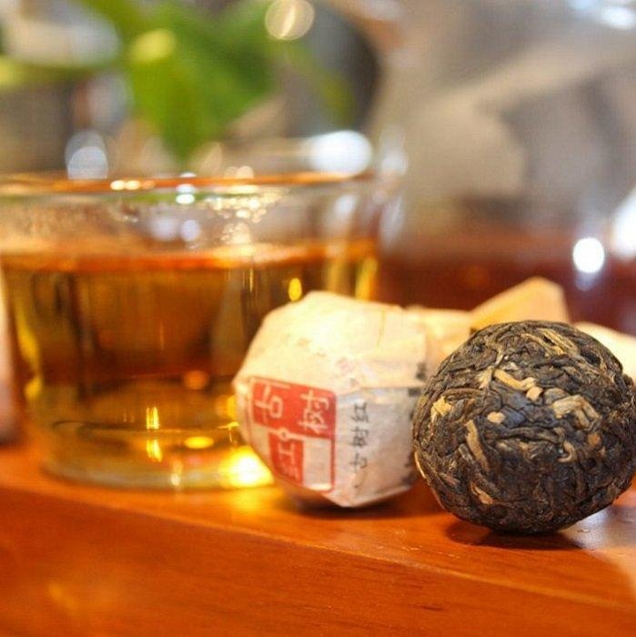 紅茶 [明海園] 2017 易武荒山晒紅 手工沱茶 8-9克 龍珠X10顆 低價起標 可加購