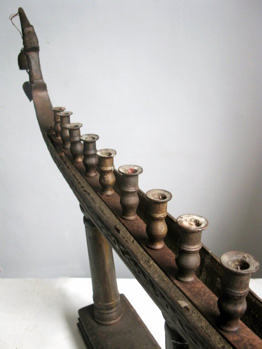 【Wabi Sabi】老件銅雕龍船造型燭台