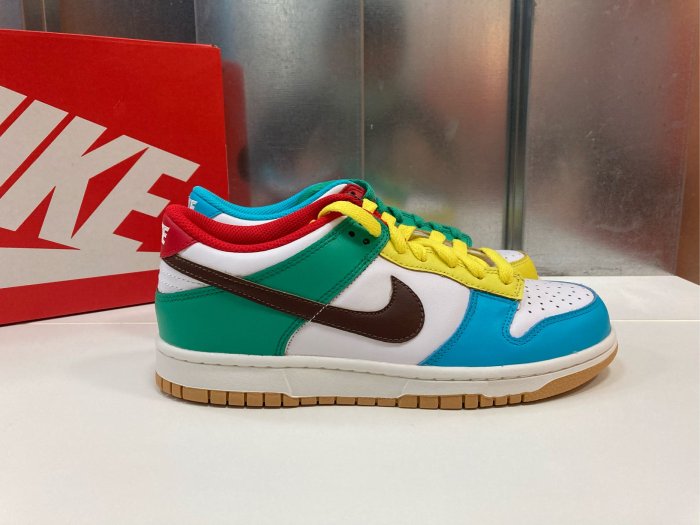 Nike Dunk Low SE GS Free 99 CZ2496-100 白彩現貨7Y (25cm) | Yahoo