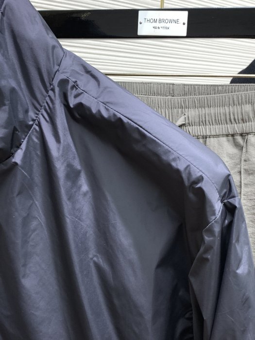 『名品站』Moncler立領外套 英倫風型男休閒外套 原單大牌 專櫃精品 高質感防曬透氣網眼夾克6AT863
