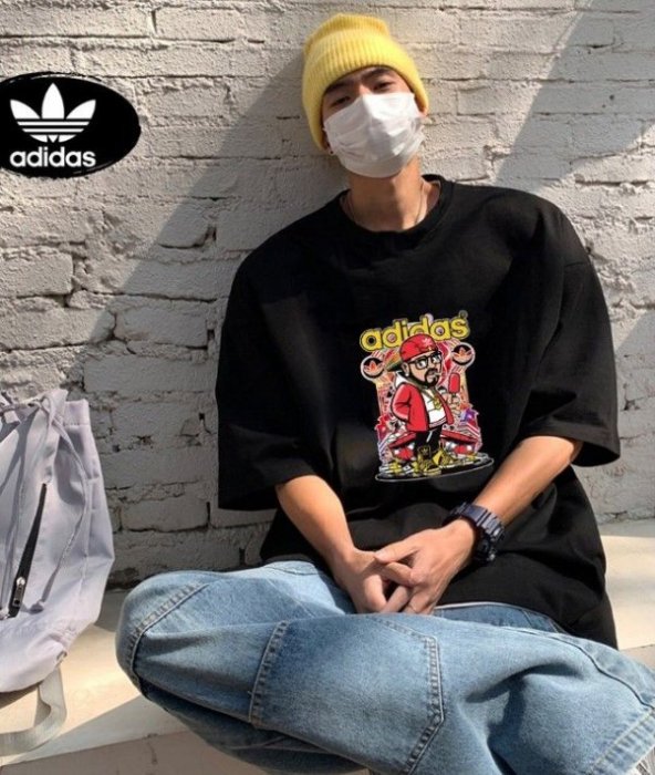 Adidas阿迪短袖 大碼棉質短袖T恤美式嘻哈卡通印花復古男女半袖打底tee恤寬鬆套頭衫上衣大學T 情侶款 359225