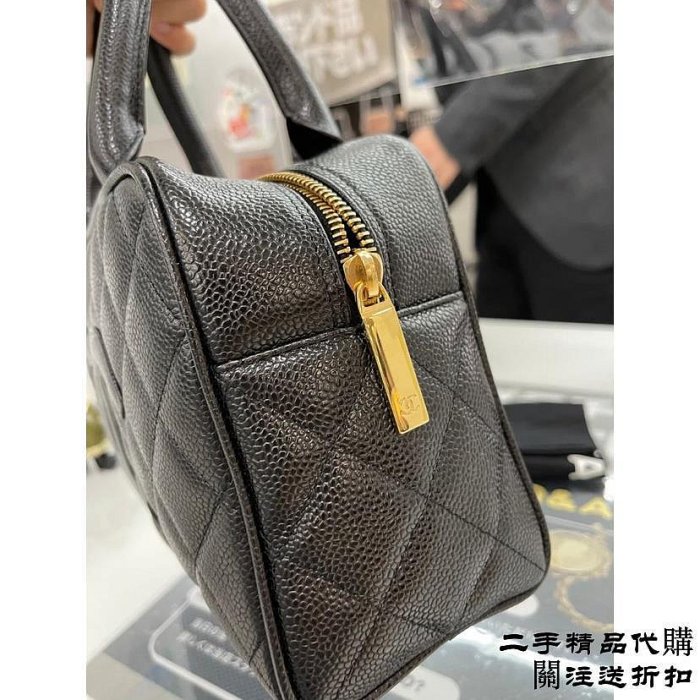 二手精品代購CHANEL 新款 希爾頓 保齡球 手提包 菱格紋 黑色 CC手提袋 魚子醬 拉鏈 肩背包as3034