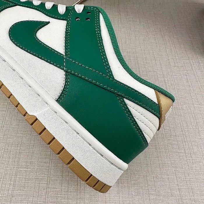 Nike SB Dunk Low “Classic Green” 黑綠腳趾 休閑板