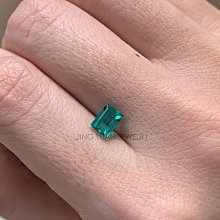 JING YUAN JEWELRY 哥倫比亞微油祖母綠裸石0.68ct 實品比照片顏色美多 淨度超高 任何設計都可以