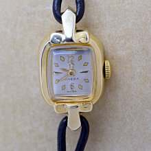 《寶萊精品》Omega 歐米茄金灰白方型手動女子錶