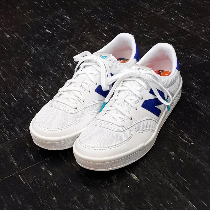 new balance nb 300 WRT300CE 白色 全白 藍色 寶藍色 彩色 雪白色 平底 網布 皮革