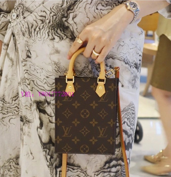 Louis Vuitton Petit Sac Plat Monogram Canvas Crossbody Bag M69442 