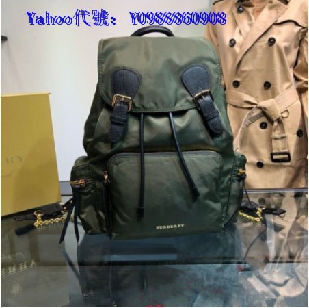 里昂二手正品  Burberry Rucksack 淡石色 銀色 科技尼龍 銀鍊 女款 軍旅 大 後背包 現貨