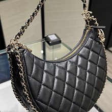 Chanel 23P 大型月牙 灣月包 現貨