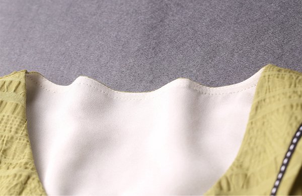 VENESSA~ 新款 清爽減齡 超舒適立體紋理棉質 寬鬆小A字 娃娃領短袖洋裝 大碼 兩色 (U1431)