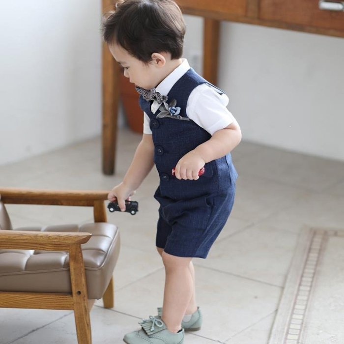 現貨熱銷-生活百貨兒童寶寶西裝男花童男童禮服周歲男寶寶生日三件套馬甲套裝帥氣正韓hgj