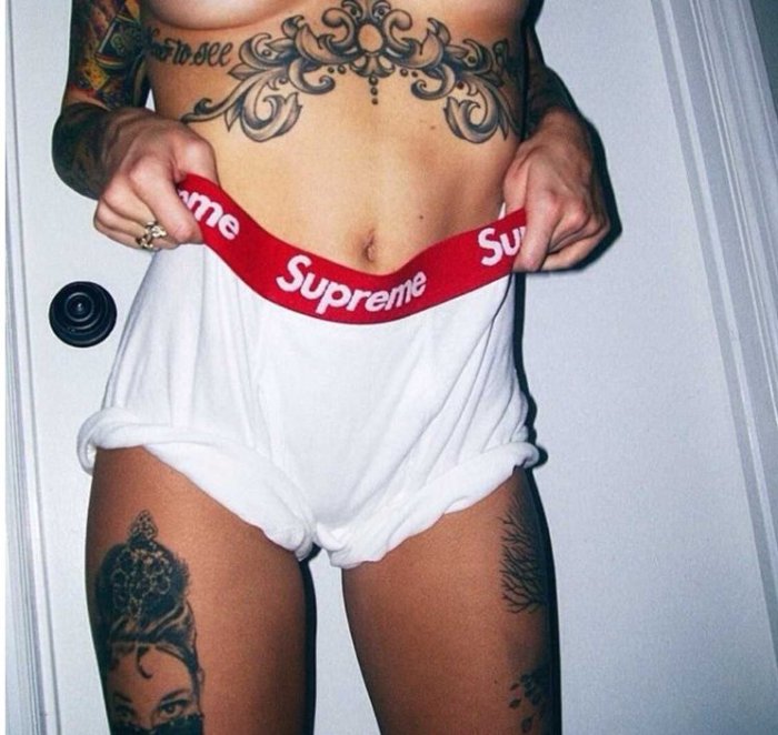 Supreme x Hanes Boxer Briefs白色logo純棉四角內褲 運動四角褲 現貨S/M【BoXhit】