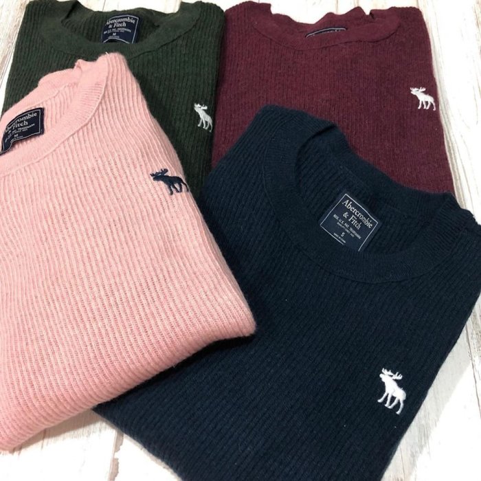 Maple麋鹿小舖 Abercrombie&Fitch ＊ AF 淺灰色麋鹿LOGO長袖羊毛衣＊( 現貨S號 )