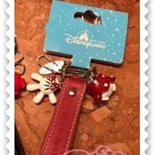 ♥小花花日本精品♥《Disney》迪士尼 米妮 皮革鑰匙圈 皮革吊飾 手掌 立體造型 香港限定 90210808