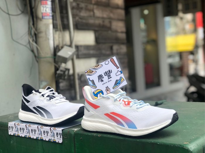 Reebok FLOATRIDE ENERGY EF6912 EH1704 慢跑鞋 白 黑 橘 藍 男 訓練