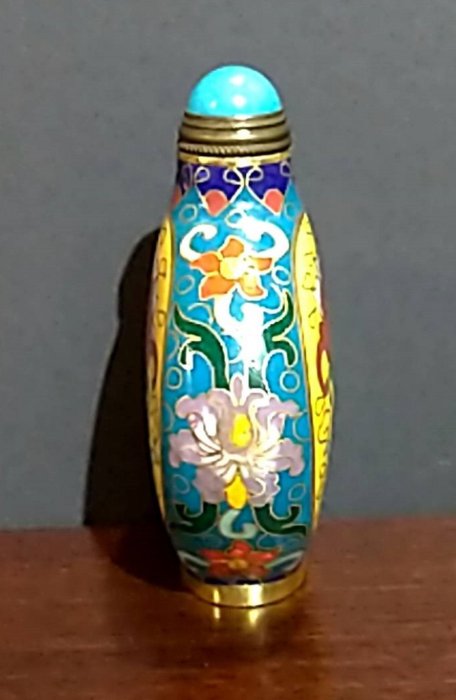 ▽鴻▽ 琉璃製 細密彫 花鳥紋 筆筒 置物 古賞物 中国古玩 中国古美術