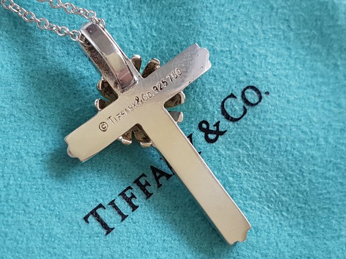 TIFFANY & CO.  十字架項鍊   18K金 ， 保證真品 超級特價便宜賣