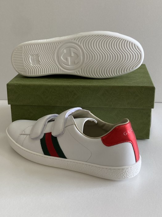 全新 Gucci 經典小白鞋 leather sneaker 大女童 38號 現貨(大人可以穿)