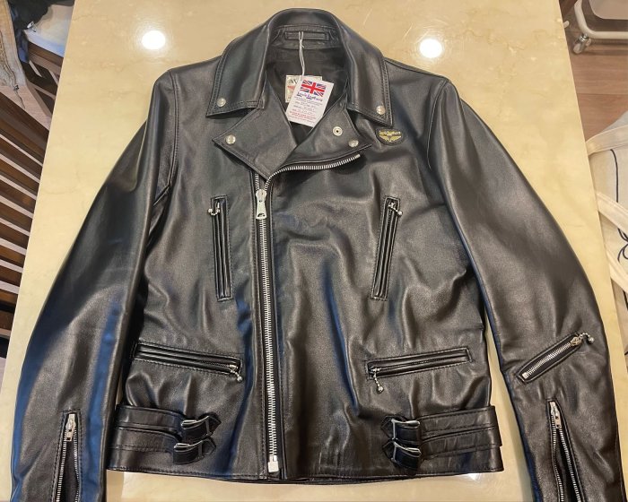 二手美品 英國 Lewis Leathers Lightning 391T 40號 黑色 馬皮 斜拉式 皮衣