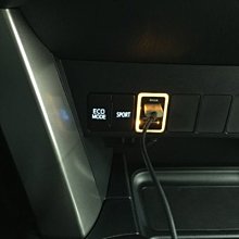 (柚子車舖) 2007-2018 CAMRY 正廠車美仕套件 2.1A 雙孔 USB 充電座 可到府安裝 b