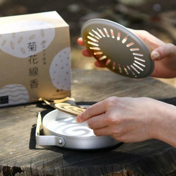 日本製 小泉誠デザイン 設計 輕量化防燒墊 露營 夏天 蚊子 野餐 防蚊 驅蚊 蚊香墊 戶外用品