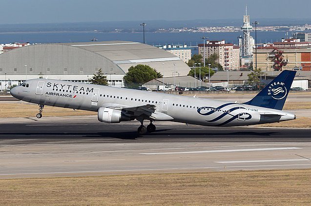 **飛行夢想家**JC Wings 1/200 法國航空 Air France Airbus A321 F-GTAE