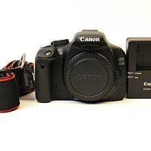 【台南橙市3C】Canon EOS 550D 單機身 1800萬 APS-C 快門張數約111XX 二手相機#85581