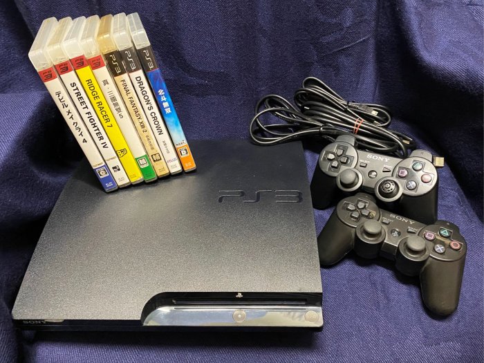 Sony PS3 CECH-2507A 500GB 主機（版本4.86 無改機）、原廠手把*2、原廠遊戲*7 台灣公司貨