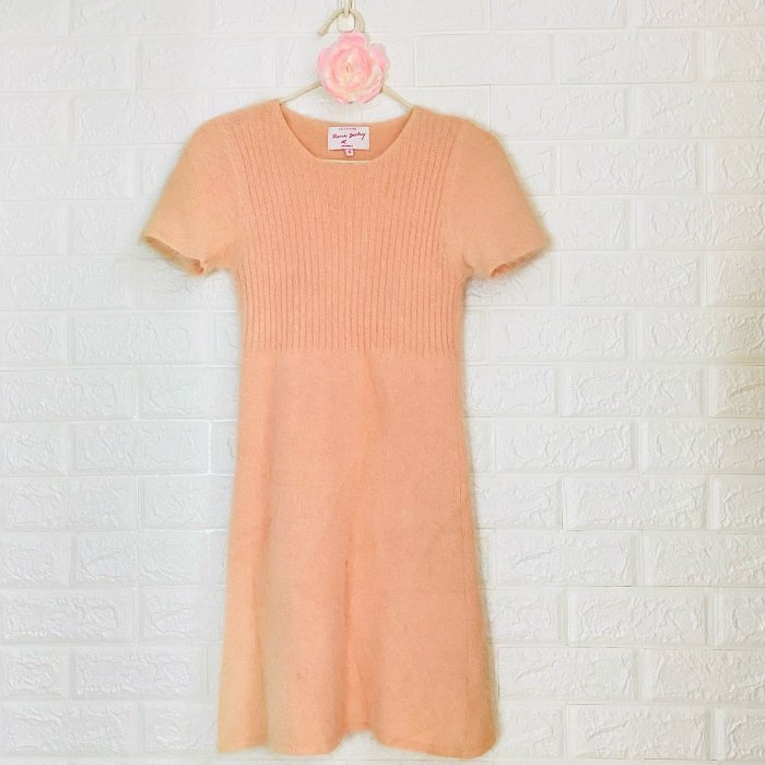 甜美可愛 粉橘色安哥拉兔毛 連身洋裝