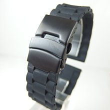 錶帶屋 類似Rolex三珠款黑色PVD安全扣矽膠錶帶有20mm 22mm 24mm