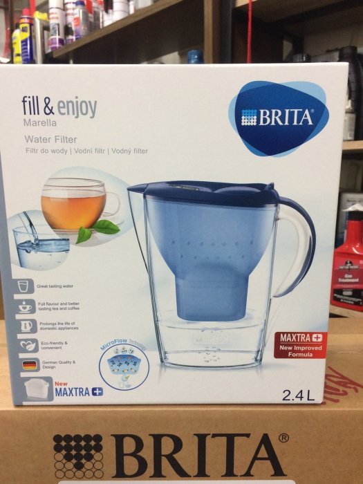 【BRITA 德國】Marella、(L)、2.4L、濾水壺/藍色、附濾芯4顆，4盒裝/箱【德國原裝進口】滿箱區