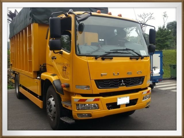 【帝益汽材】三菱 FUSO FK617 FM657 FK61F FM65F 11~17噸 1997年後 雨刷片 兩用