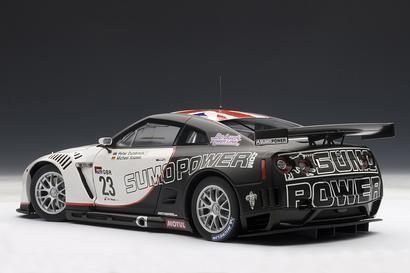 AUTOart廠牌1:18 NISSAN GT-R FIA GT1 WORLD #23 R35 | Yahoo奇摩拍賣