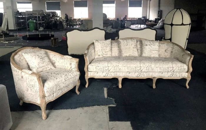 【台大復古家居_法式家具_訂製】皇冠三人沙發 Louis Crown Back Sofa【棉麻布_貓抓皮】RH 美式風格