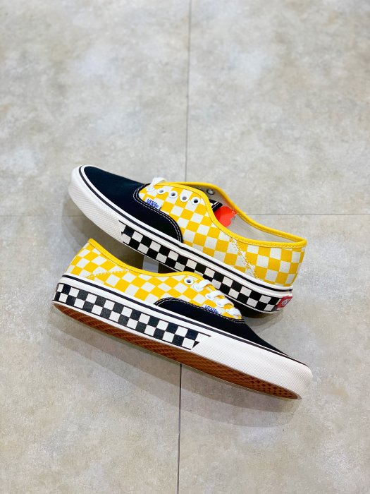 Vans 範斯SURF CHECK AUTHENTIC黃黑拼色棋盤格子帆布情侶鞋MU6U6T 帆布鞋 懶人鞋—Nice me耐覓潮裝館