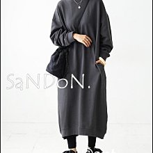 SaNDoN x『OZOC』我想這個冬季 這件絕對是你會想要 廓型簡約感有口袋立體洋裝 231027