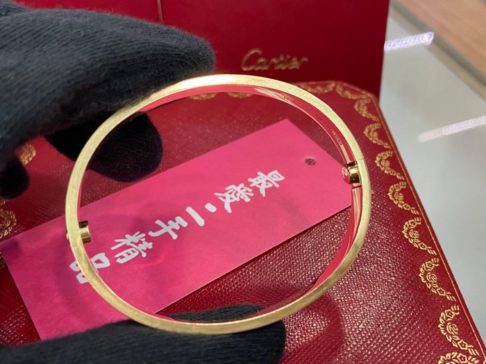 ☆最愛二手精品☆ CARTIER LOVE BANGLE 18K 750 卡地亞黃K金新版螺絲手環 17號 CRB6067517 XG5920