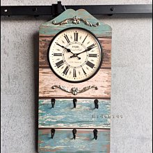 美式鄉村風 復古木製藍色雙色掛勾時鐘 工業風造型壁鐘手錶鑰匙收納掛鐘吊飾【歐舍傢居】