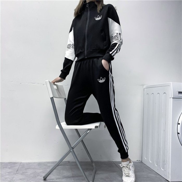 現貨熱銷-Adidas愛迪達女休閑氣質套裝時尚短款運動外套減齡洋氣長褲兩件套女