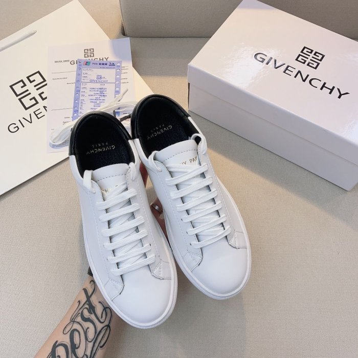 新品Givenchy 紀梵希 小白鞋女少女粉平底板鞋休閑百搭運動鞋促銷