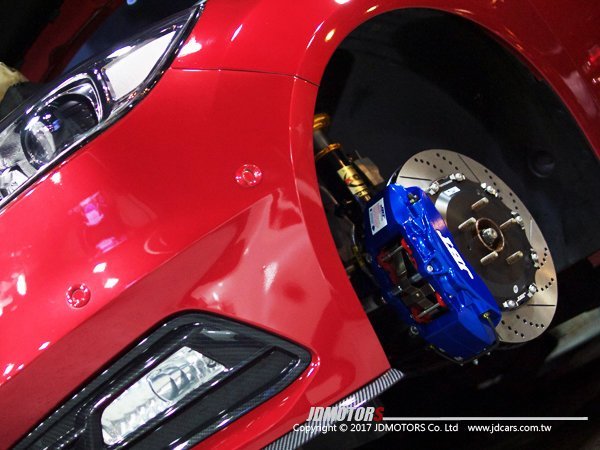 JD-MOTORS JBT 新款 大四活塞 卡鉗浮動套裝組 18吋 / 全色 - NEW FOCUS MAZDA3