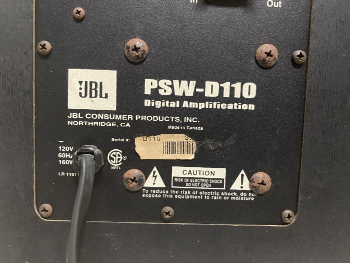 美國 JBL PSW D110 主動式重低音音響 喇叭 10吋單體 外表還不錯 聲音也漂亮又震撼~加拿大製造