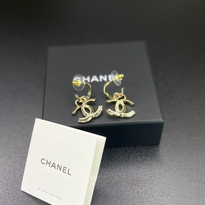 【翰貝格名牌館】全新真品 CHANEL 淡金色 水鑽 雙C  垂吊 針式 耳環